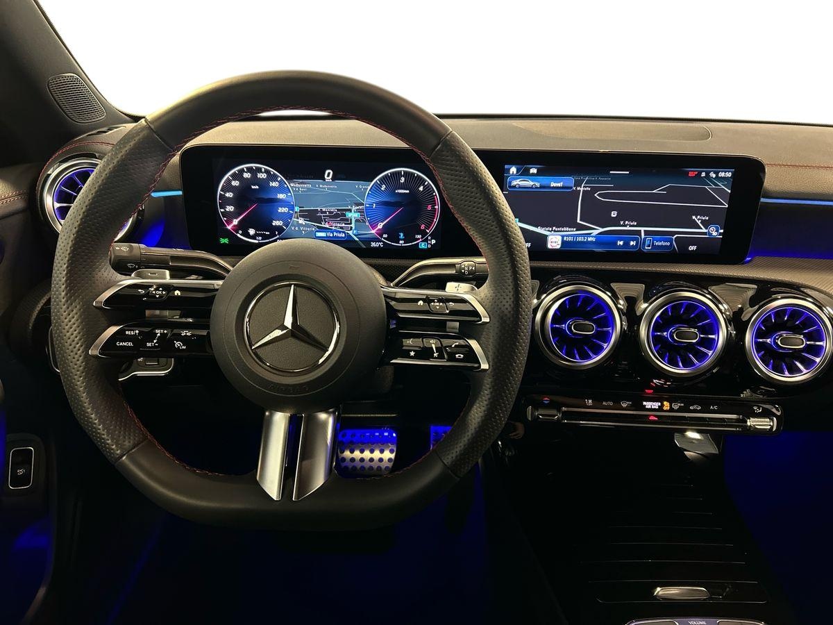 Mercedes CLA Coupé CLA Coupe 180 D AMG Line Advanced Plus 8G-DCT - 11