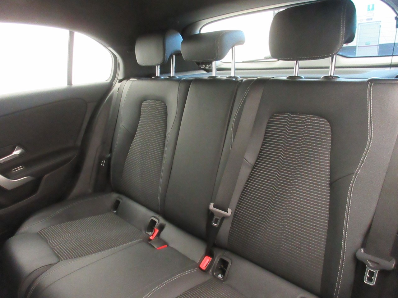 Mercedes Classe A Classe A 180 D Sport 8G-DCT - 13