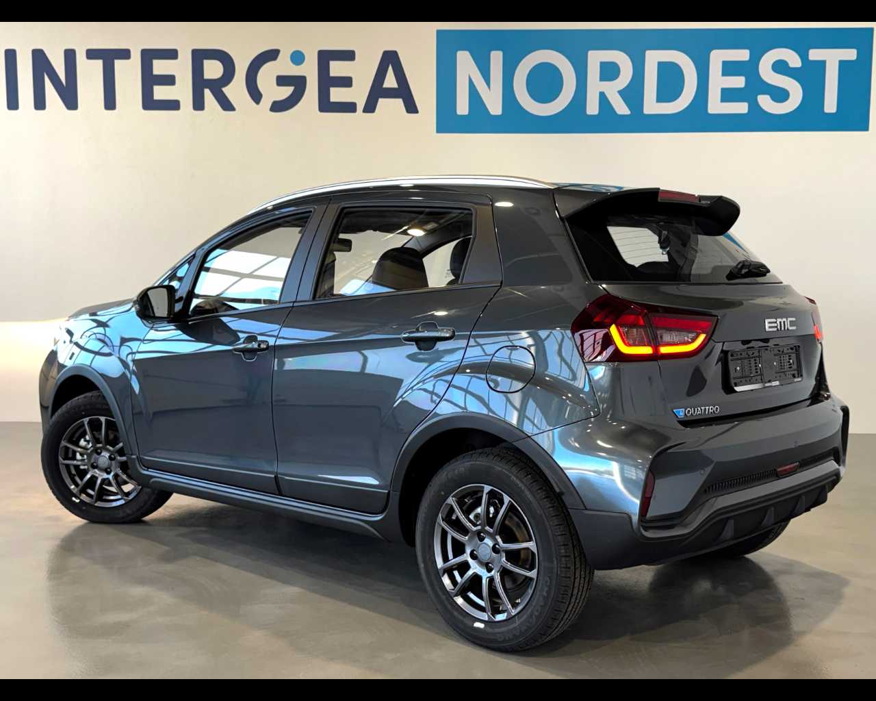 Emc Quattro Nuovo Benzina Quattro Rovigo