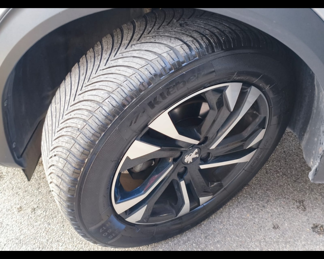 Foto PEUGEOT 2008 1.5 bluehdi Allure s&s 110cv