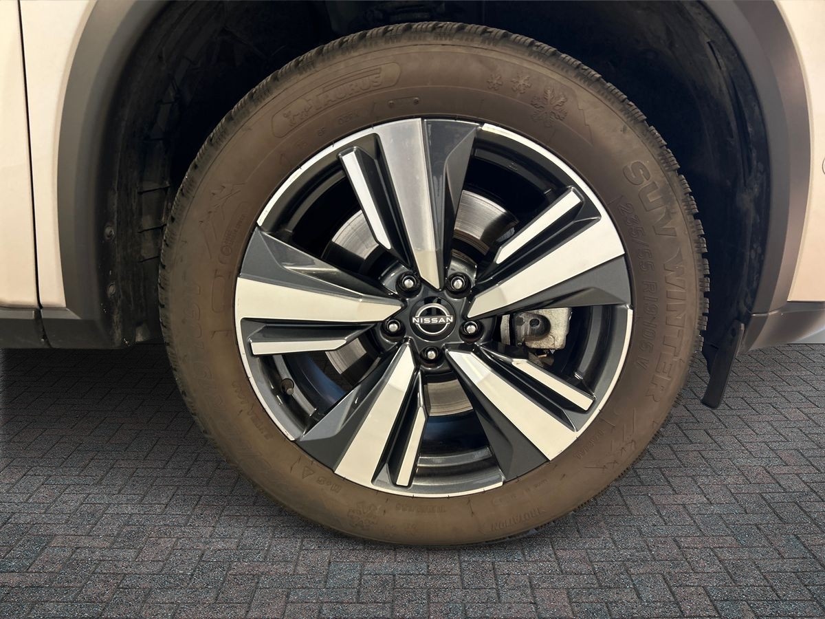 Nissan X-Trail X-Trail 1.5 e-POWER Tekna e-4ORCE 4WD - 17
