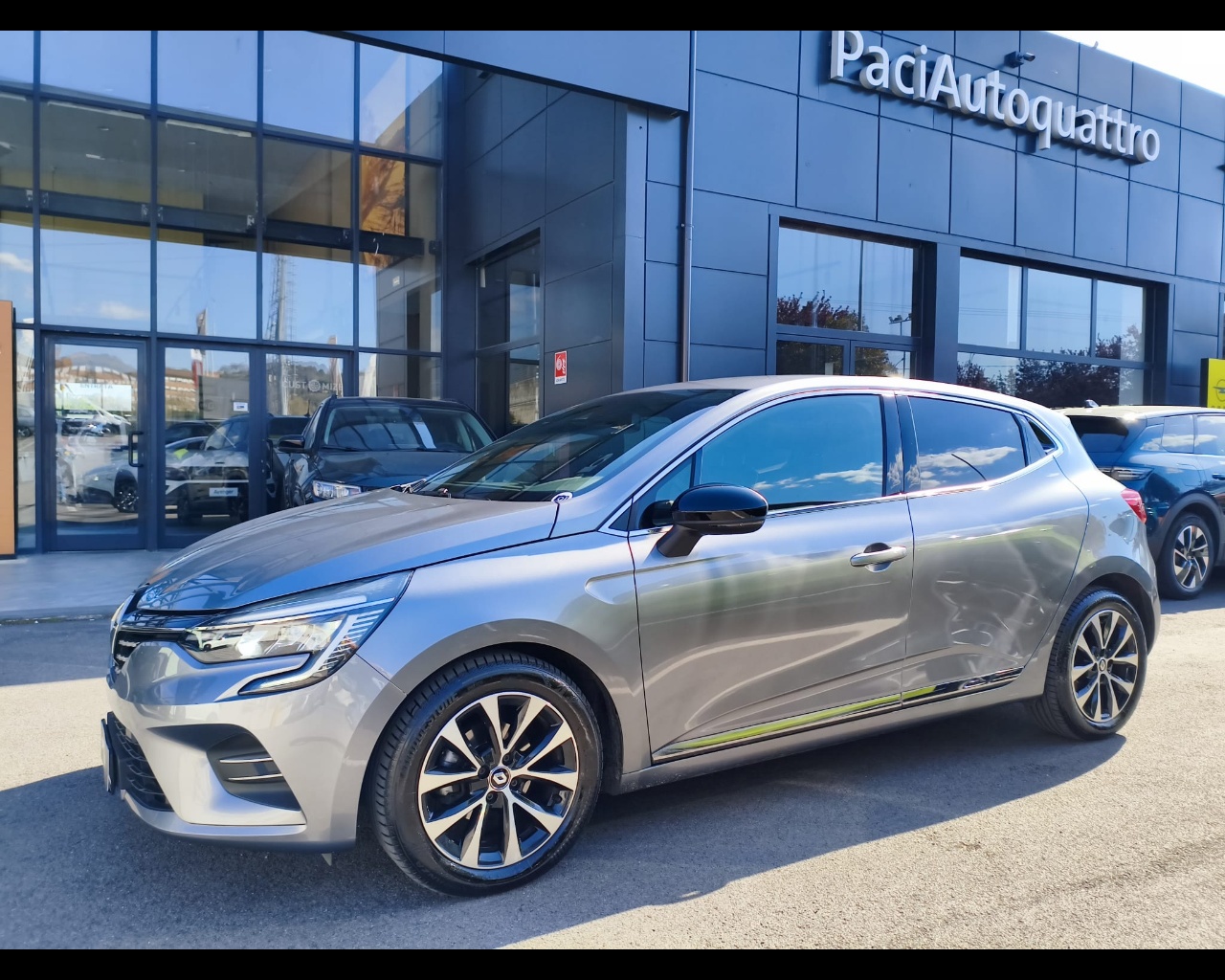 Foto RENAULT Clio 1.0 tce Techno Gpl 100cv