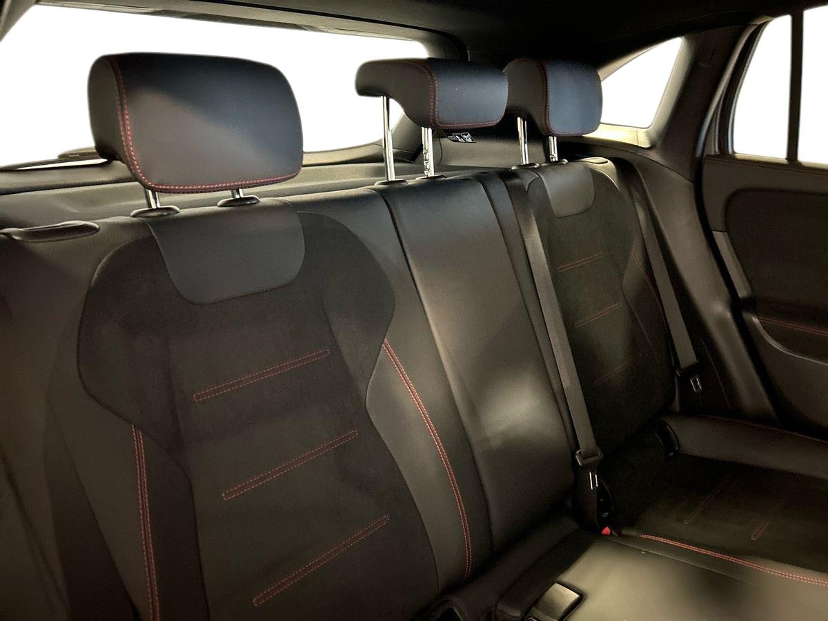 Mercedes GLA GLA 180 D AMG Line Advanced Plus 8G-DCT - 16