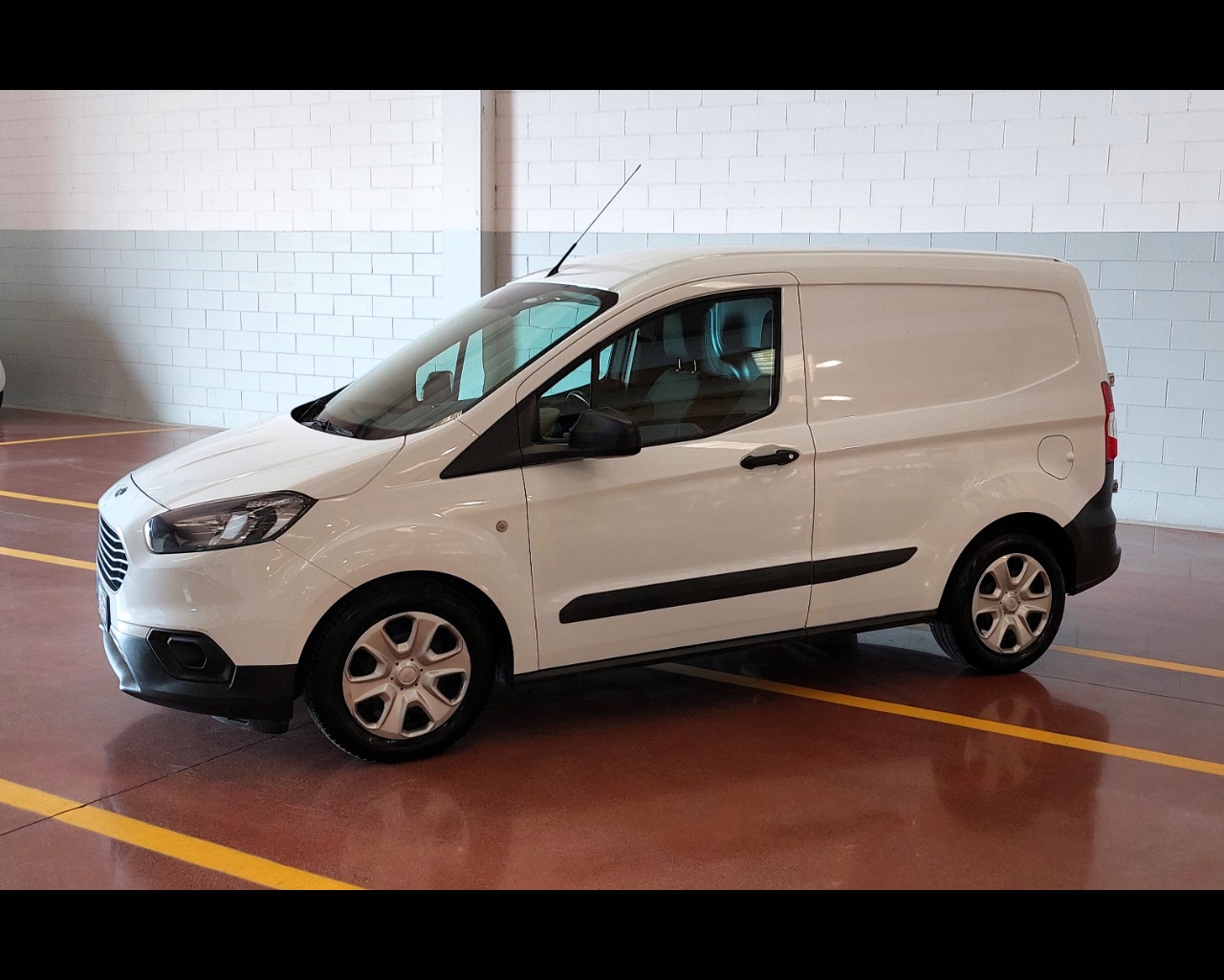 FORD TRANSIT COURIER 1.5