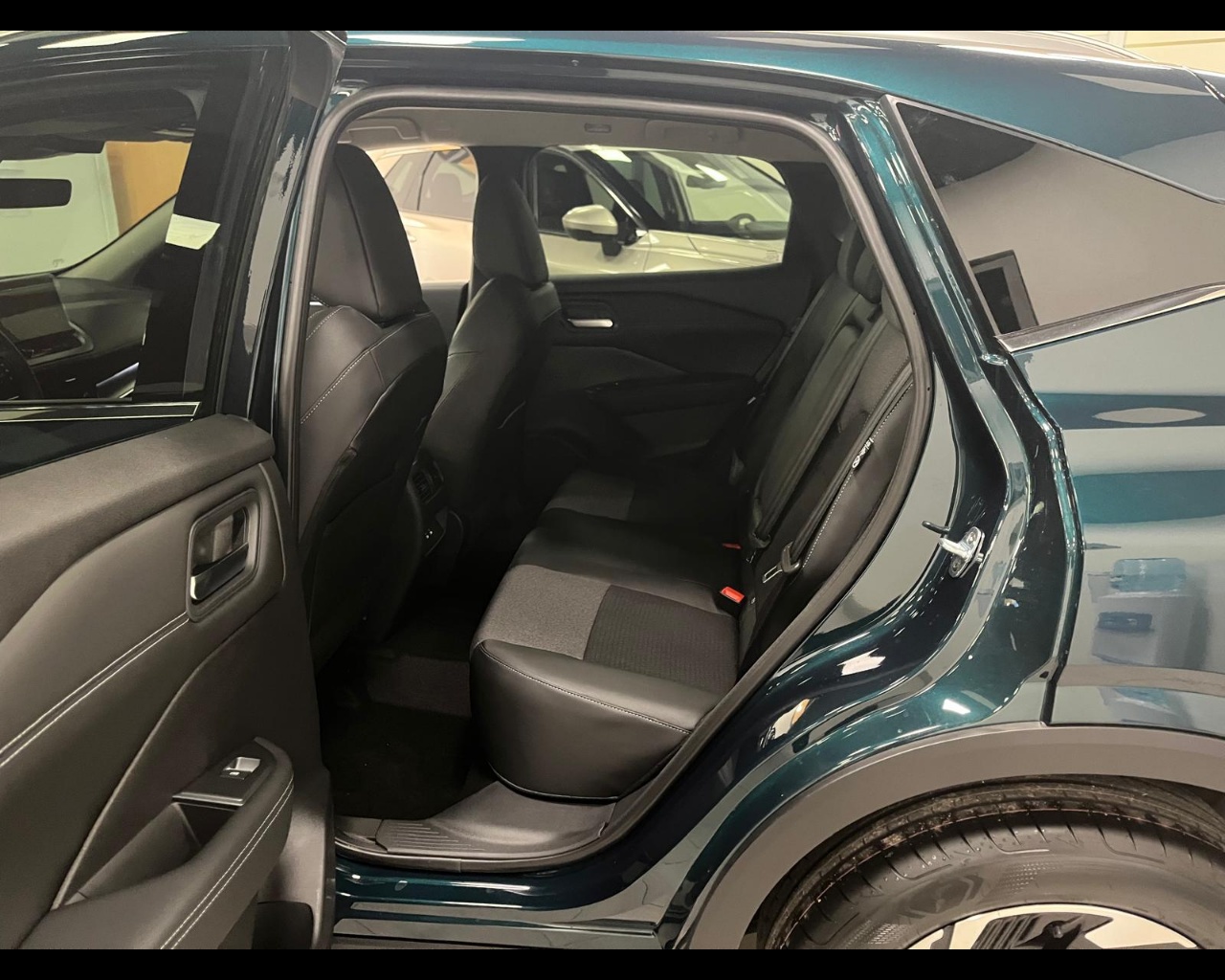 Foto NISSAN QASHQAI N-CONNECTA E-POWER 2WD