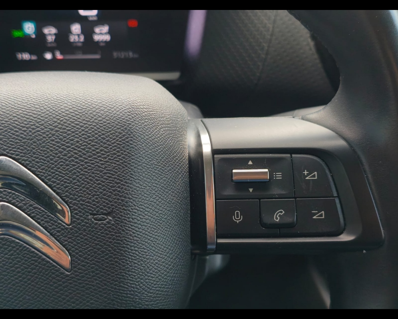 Foto CITROEN C4 1.2 puretech Shine s&s 130cv