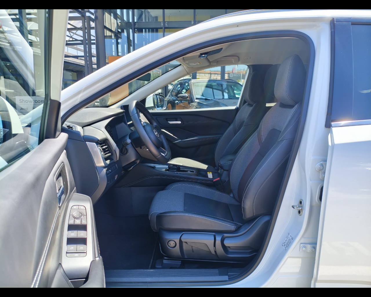 Foto NISSAN Qashqai 1.5 e-power N-Connecta 2wd