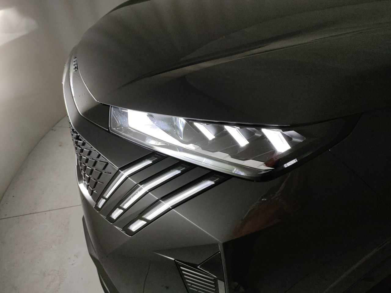 Peugeot 3008 Nuovo Ibrido benzina 3008 Porto Mantovano