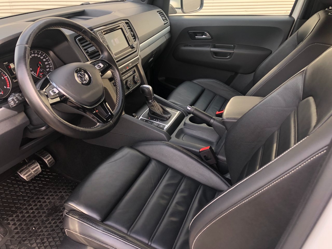 Volkswagen Amarok 2017 Amarok DC 3.0 V6 tdi Aventura 4motion perm. 258cv auto - 17