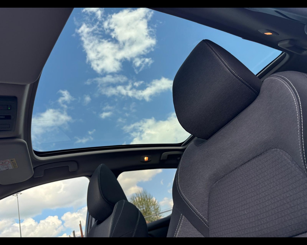 Foto NISSAN Qashqai 1.3 mhev N-Connecta 2wd 140cv