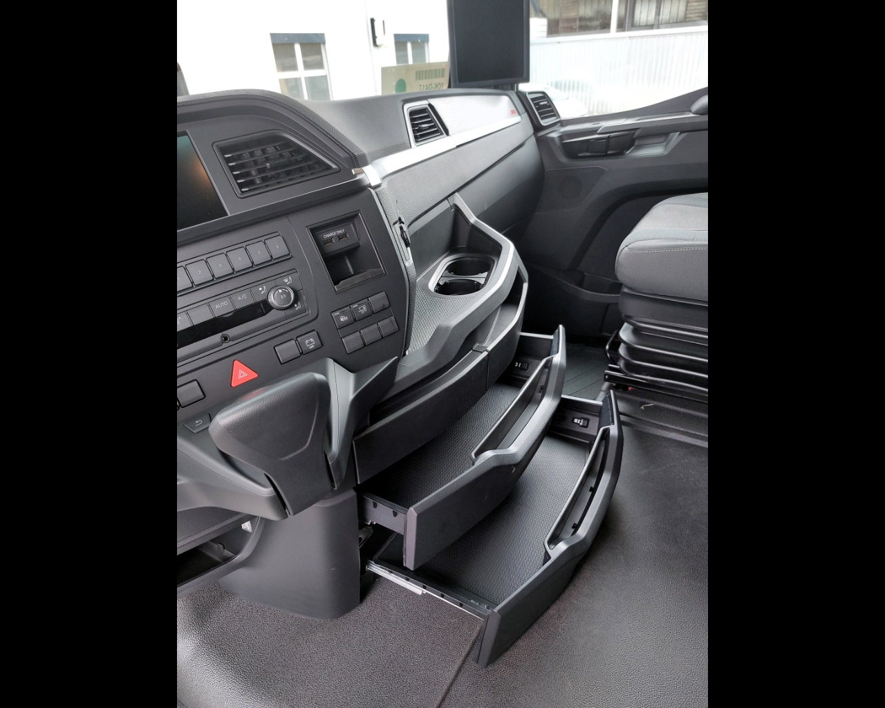 MAN TGX 18.520 4X2 LL SA 