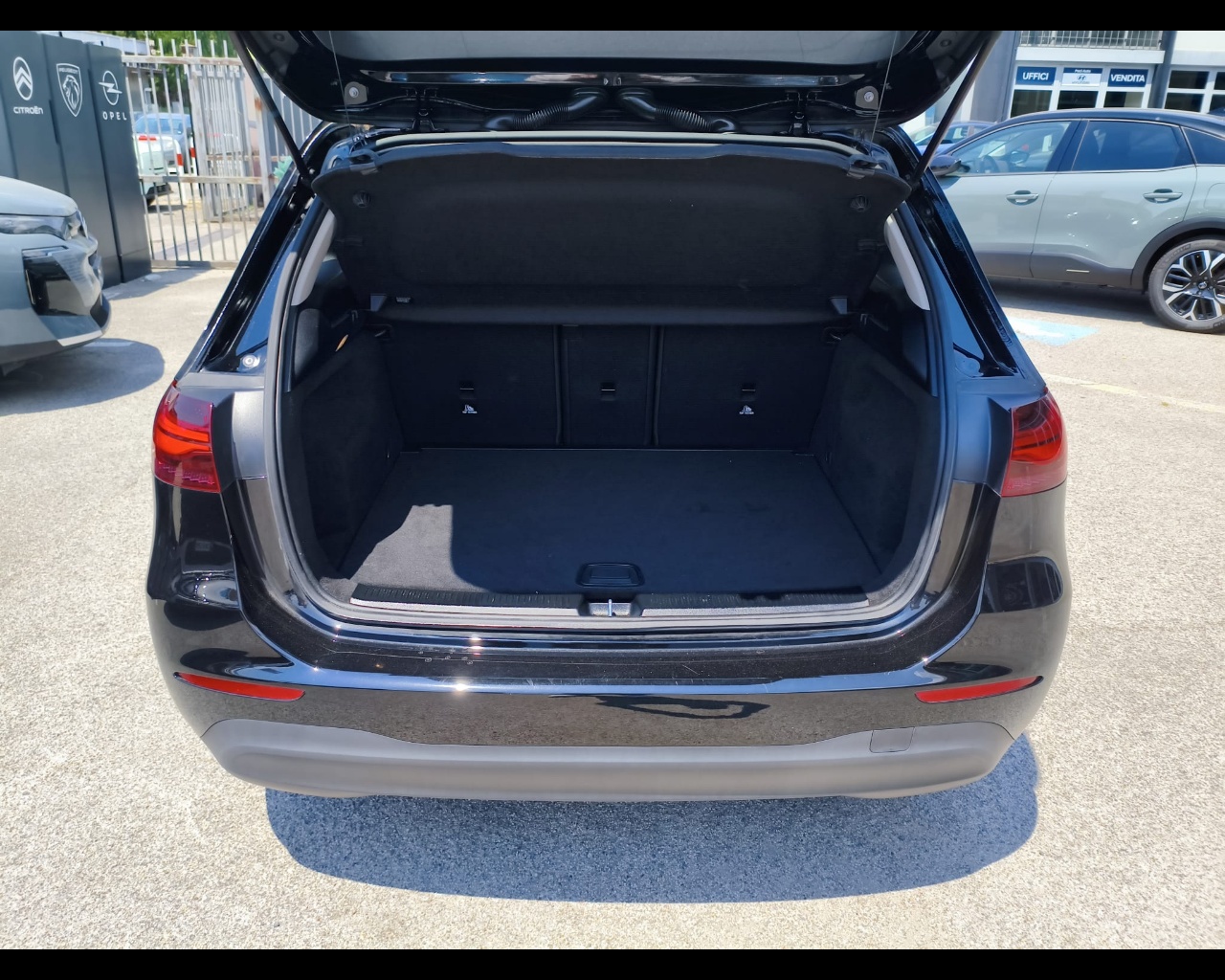 Foto MERCEDES B 180 d Progressive Advanced auto