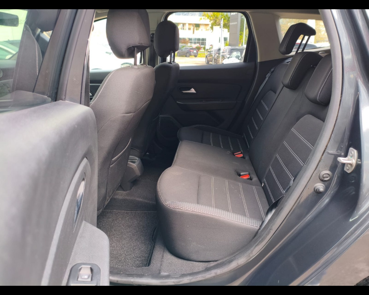 Foto DACIA Duster 1.0 tce Prestige Eco-g  4x2 100cv