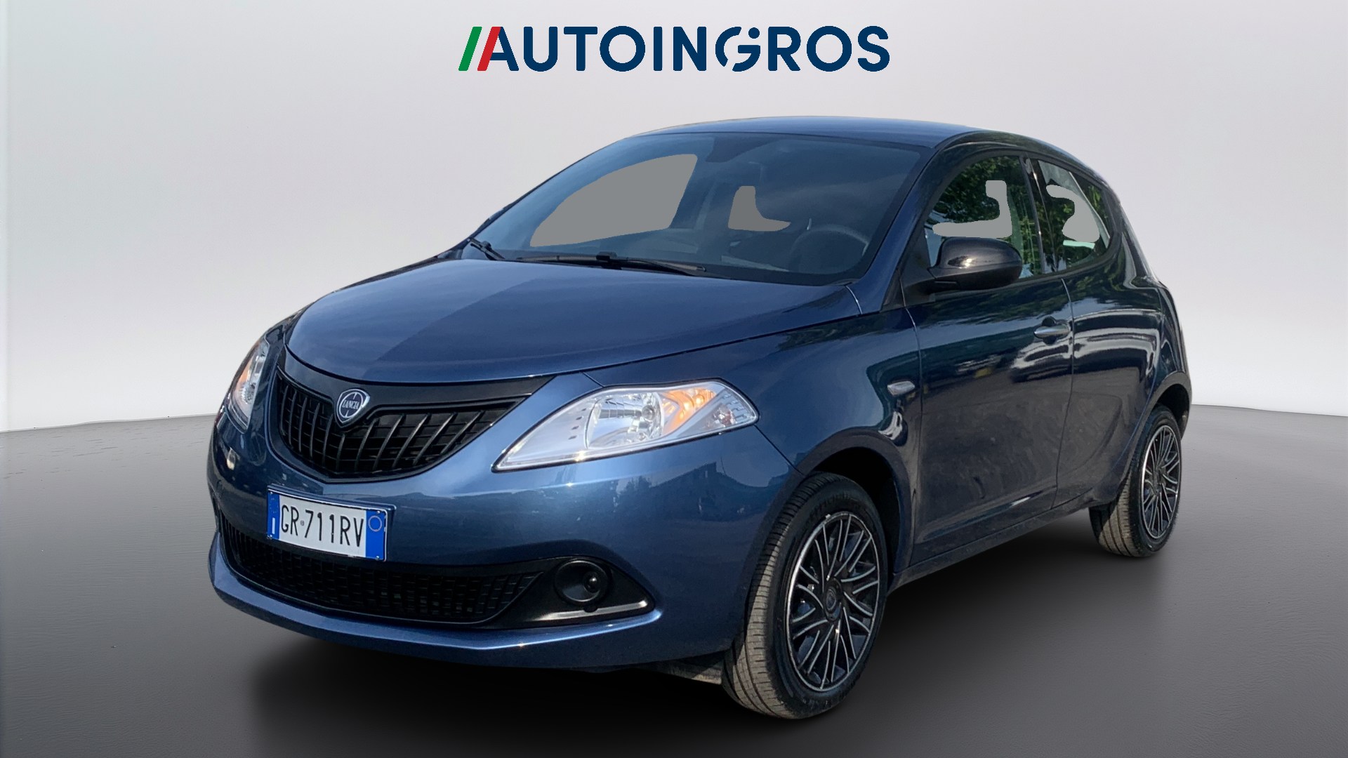 LANCIA Ypsilon Ypsilon 1.0 firefly hybrid Silver s&s 70cv