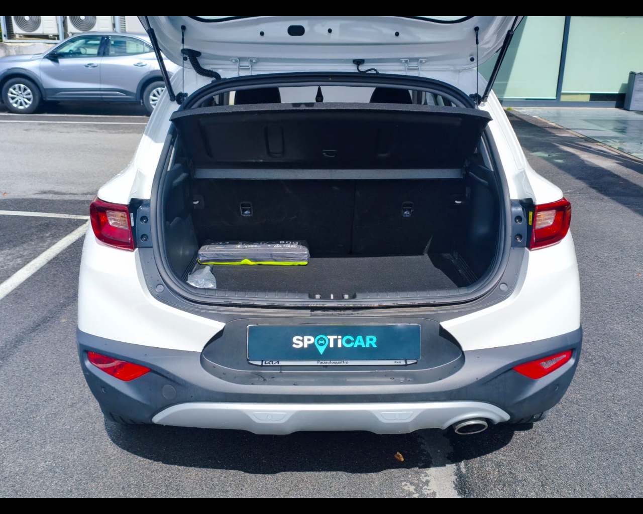 Foto KIA Stonic 1.2 Gpl Style 78cv