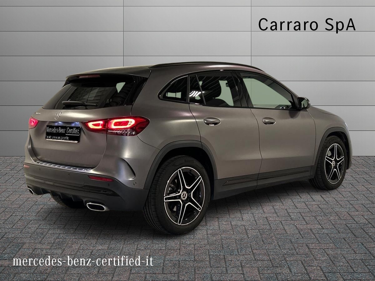 Mercedes GLA GLA 200 D Premium 8G-DCT - 2