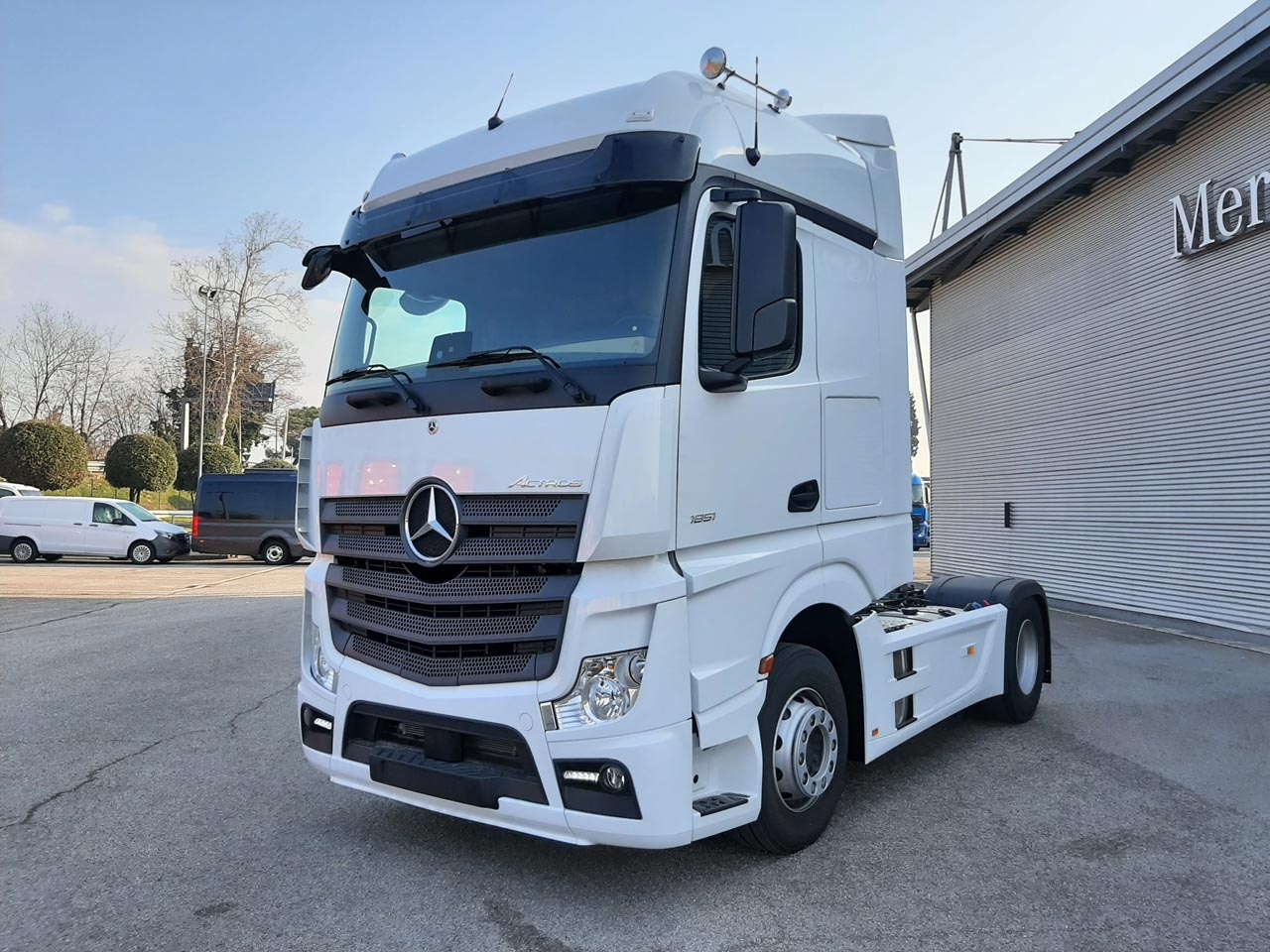 Mercedes Actros New Actros 1851 LS Linea
