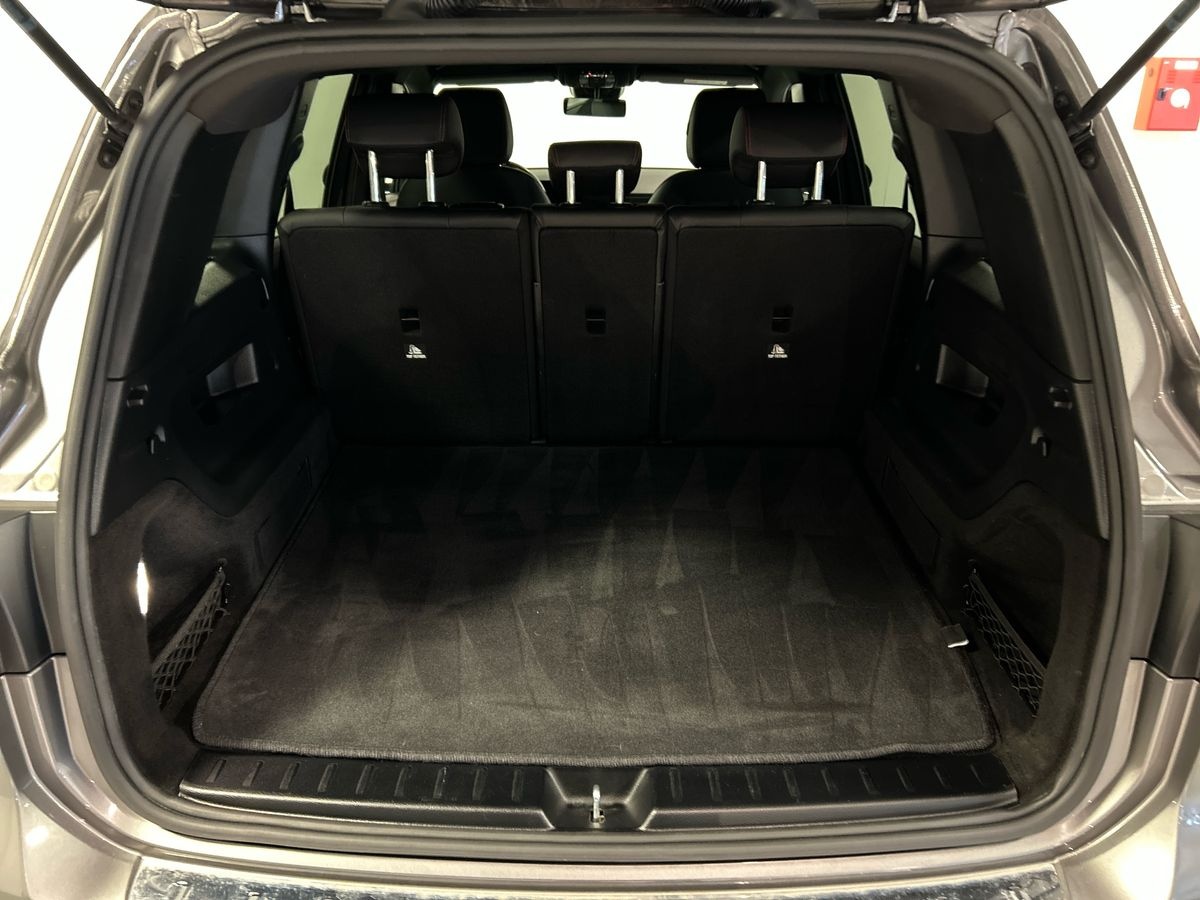 Mercedes GLB GLB 180 D Premium 8G-DCT - 8