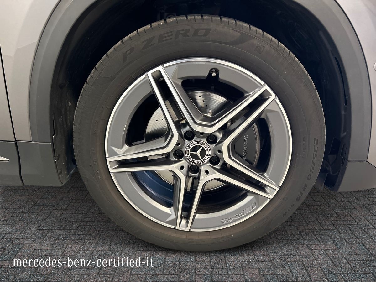 Mercedes GLA GLA 200 D Premium 4Matic 8G-DCT - 17