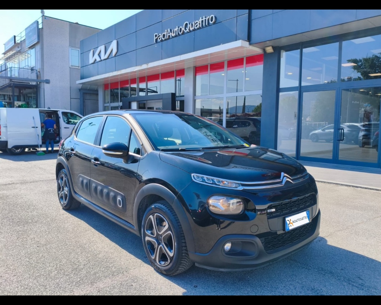 Foto CITROEN C3 1.2 puretech Feel s&s 83cv