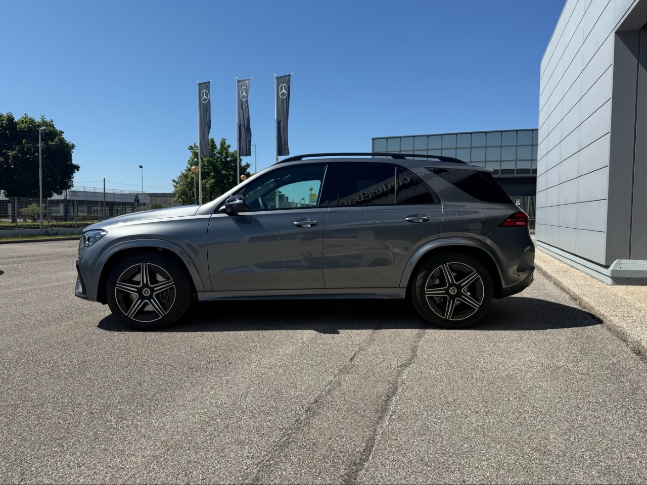 Mercedes GLE GLE 350 de Plug-In Hybrid 4Matic AMG Line PREMIUM - 4