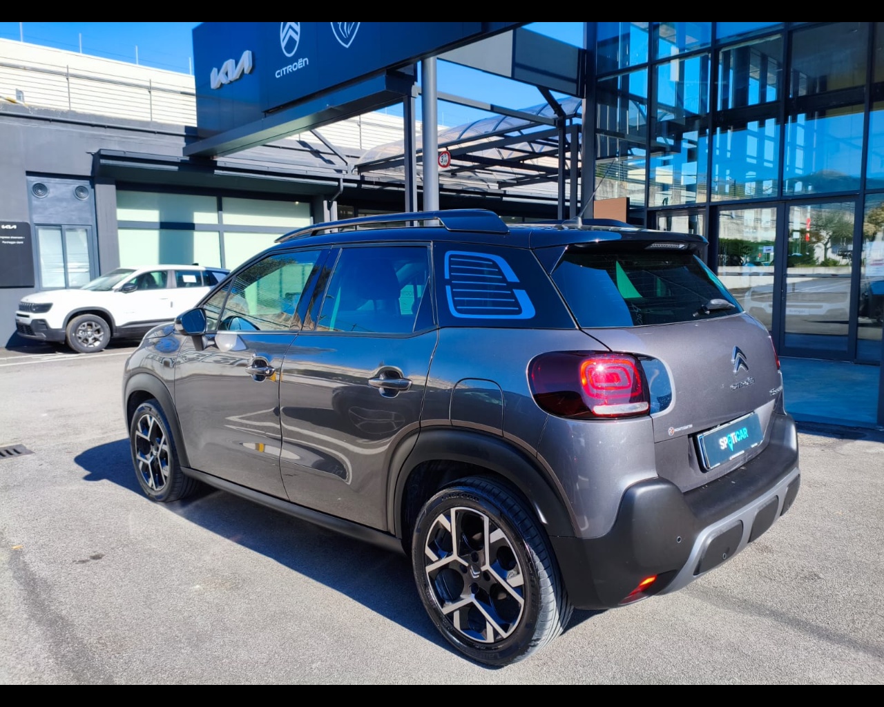 Foto CITROEN C3 Aircross 1.5 bluehdi Shine Pack s&s 110cv