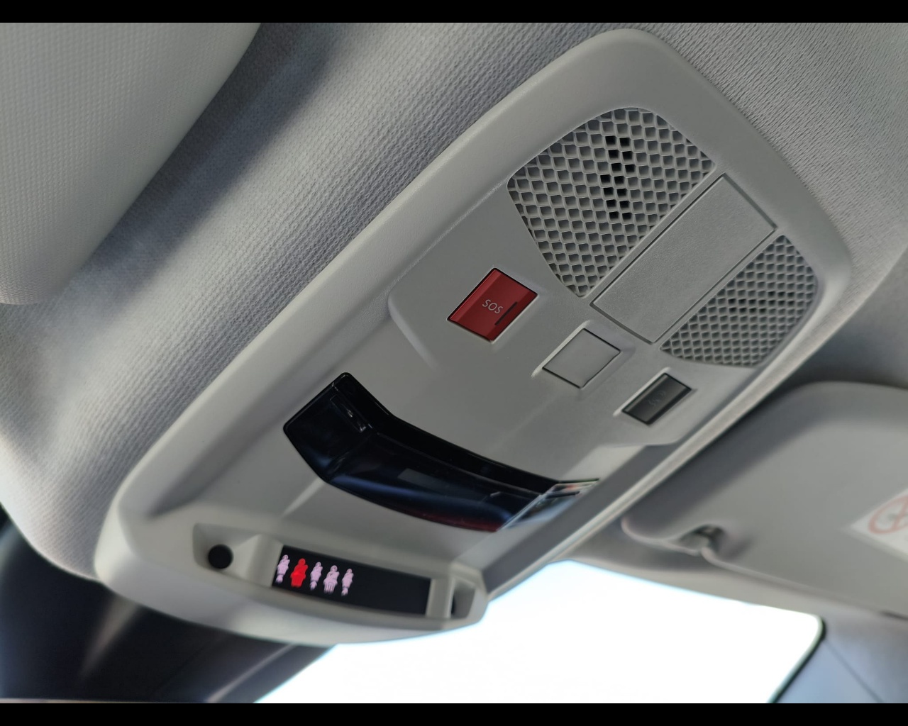 Foto FIAT 600 Hybrid 600 Serie SpecialeIcon - Configurazione Non Ordinabile