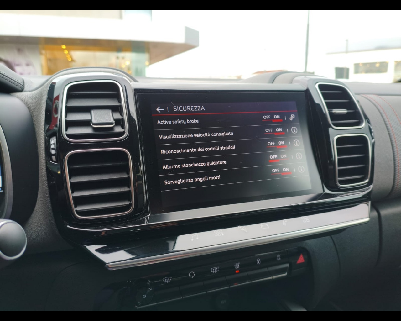 Foto CITROEN C5 Aircross 1.5 bluehdi Shine s&s 130cv