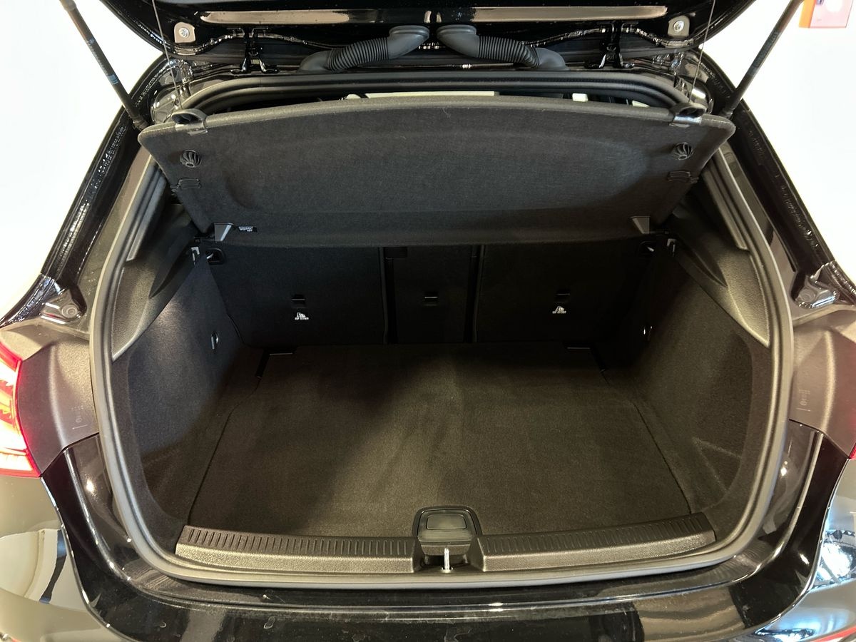 Mercedes Classe A Classe A 180 D Sport 8G-DCT - 8