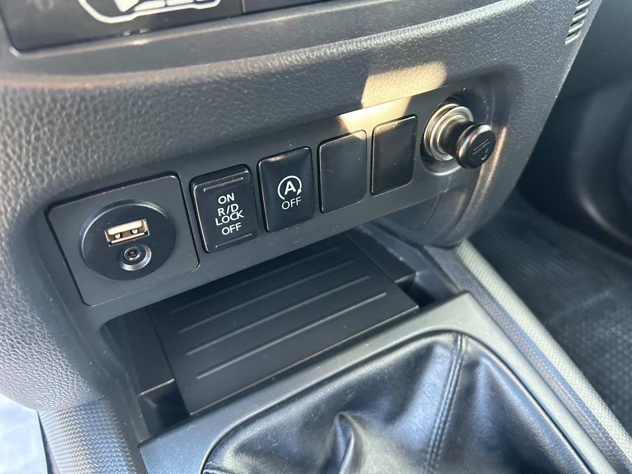 Mitsubishi L200 Cab VI L200 cl.cab 2.3d Invite Connect 4wd 150cv - 16