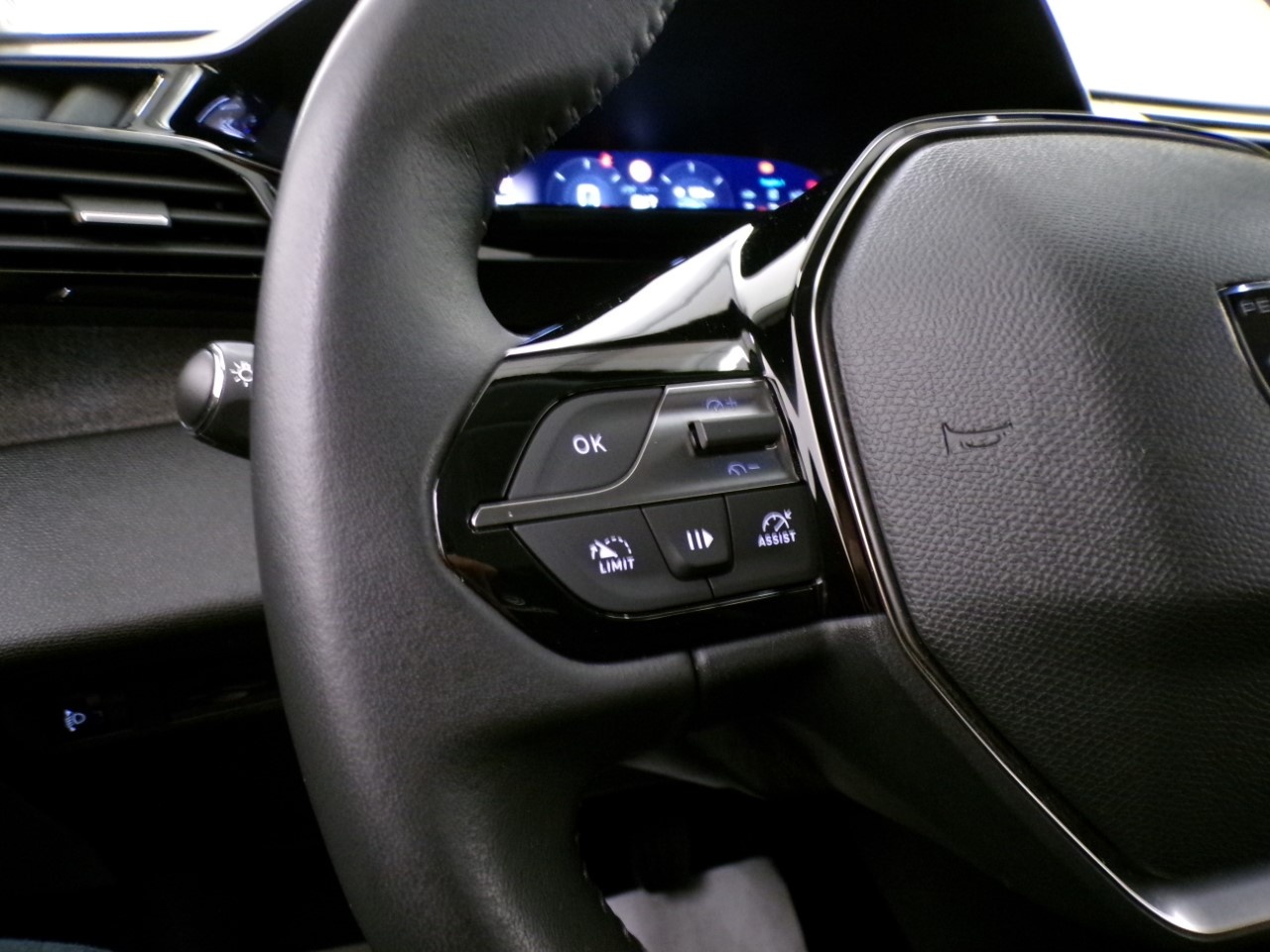 Peugeot 308 308 1.2 PureTech Turbo Allure - 16