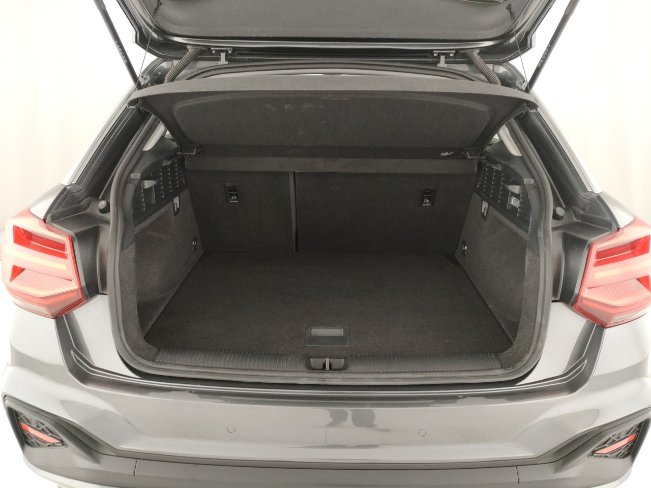 Audi Q2 Usato 2025 Q2 San Zeno Naviglio