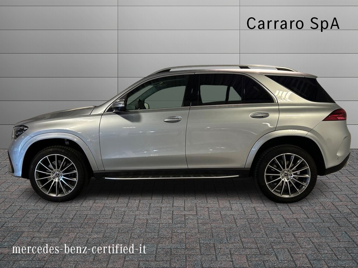 Mercedes GLE GLE 300 d Mild hybrid AMG Line Advanced Plus 4Matic 9G-Tronic Plus - 6