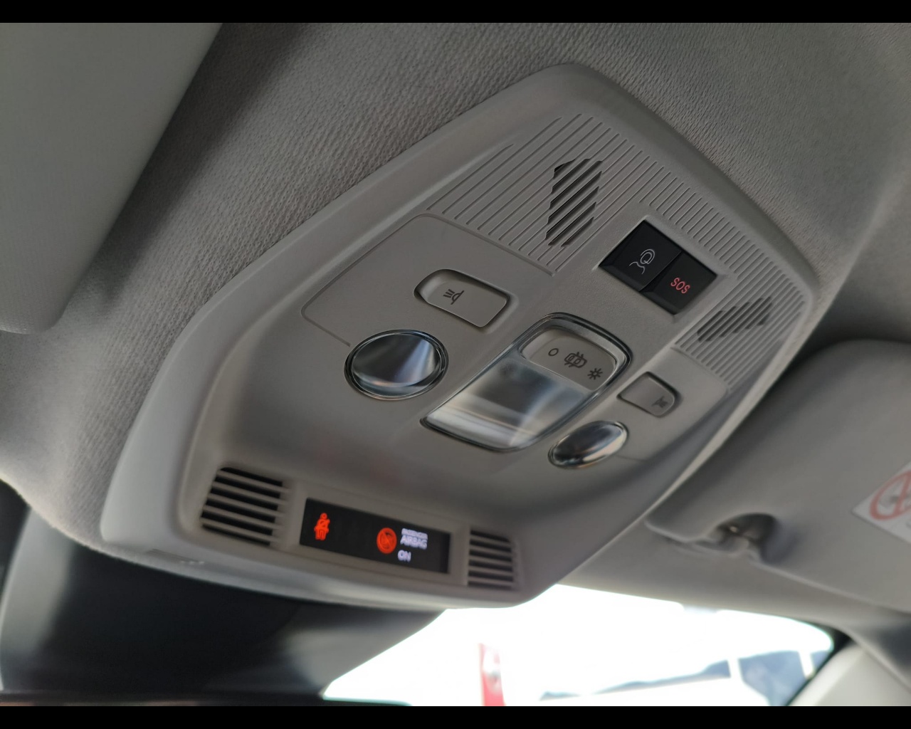 Foto CITROEN C3 Aircross 1.2 puretech turbo Plus 100cv