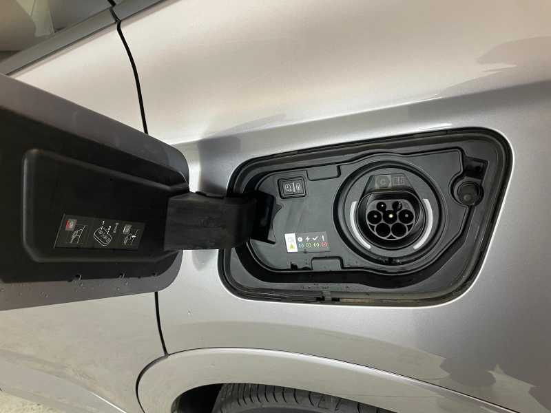 Grandland Business Elegance 1.6 225cv Phev