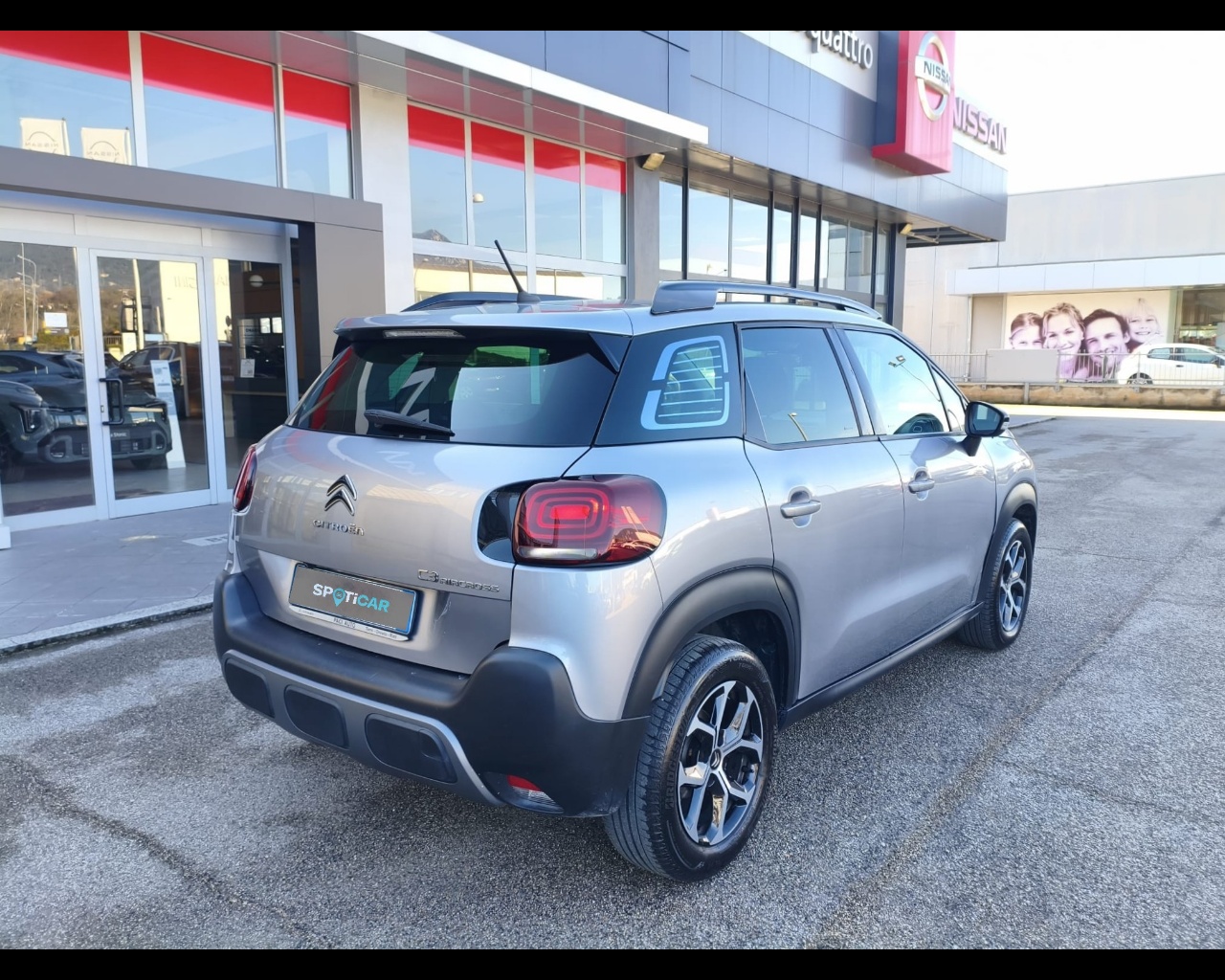 Foto CITROEN C3 Aircross 1.2 puretech Shine s&s 130cv eat6