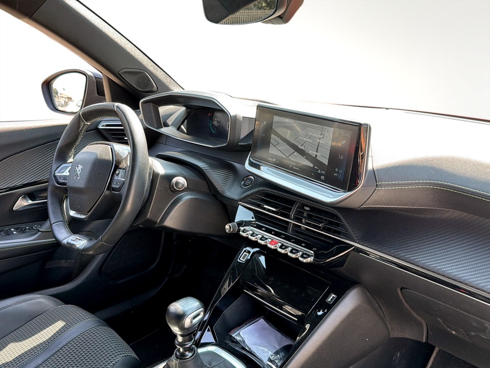 PEUGEOT 2008 1.5 bluehdi GT s&s 110cv Diesel usato - 12