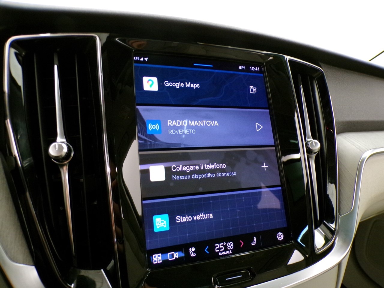 Volvo V60 V60 Cross Country 2.0 B4 Ultimate AWD automatico - 21