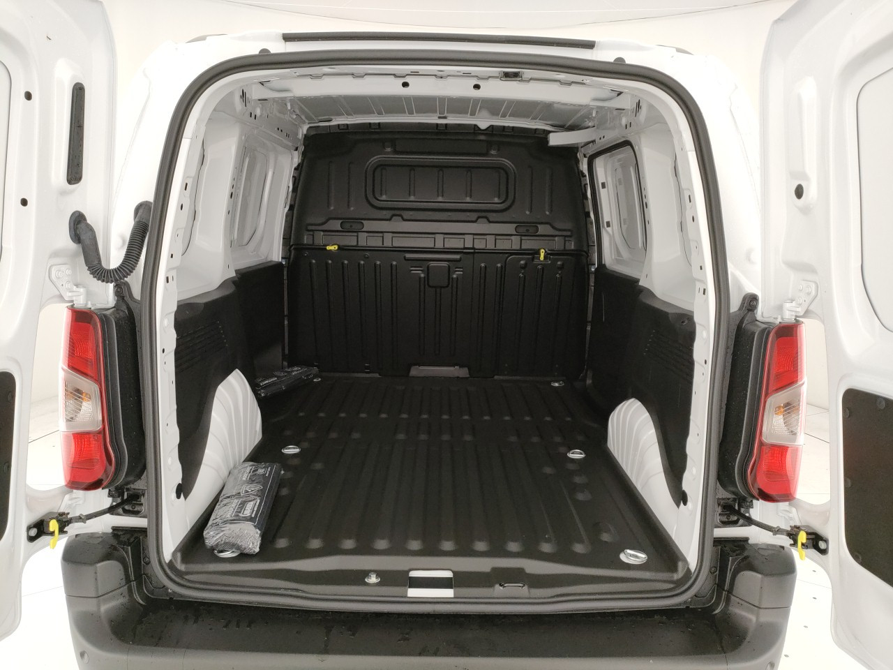 Peugeot Partner Nuovo Diesel Partner Porto Mantovano