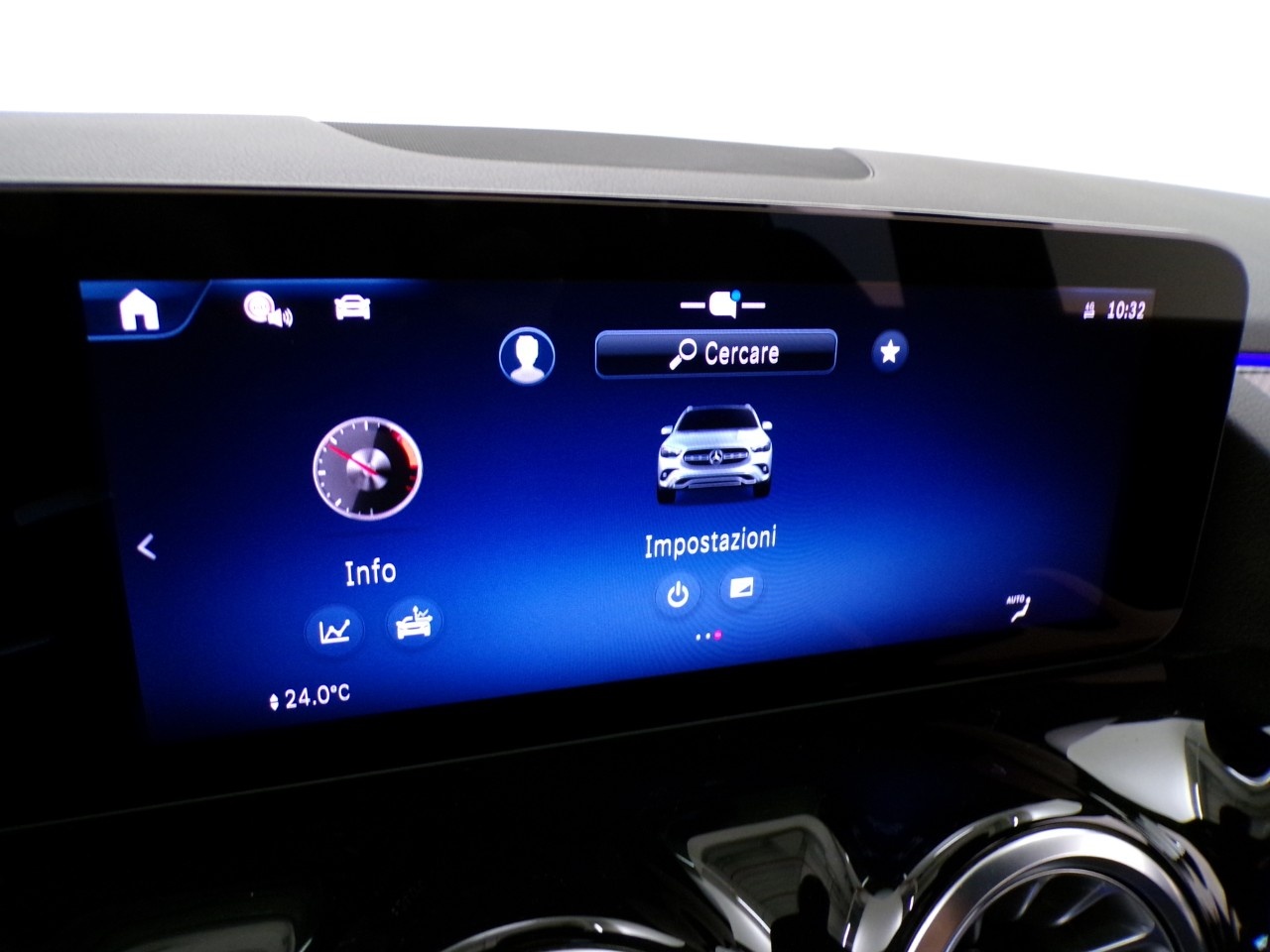 Mercedes  GLA 200 D AMG Line Advanced Plus 8G-DCT - 21