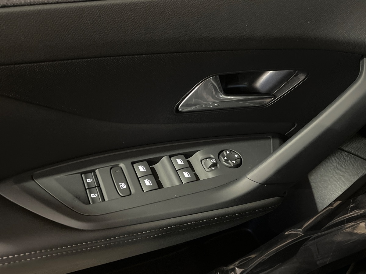 Peugeot 308 Nuovo Ibrido benzina 308 Verona