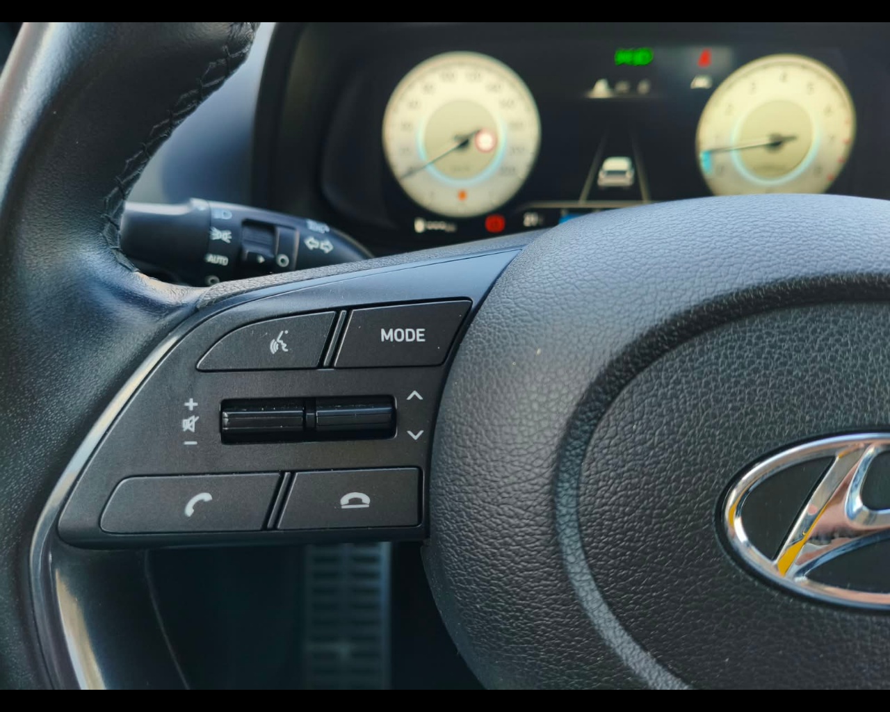 Foto HYUNDAI Bayon 1.2 mpi Xline Gpl