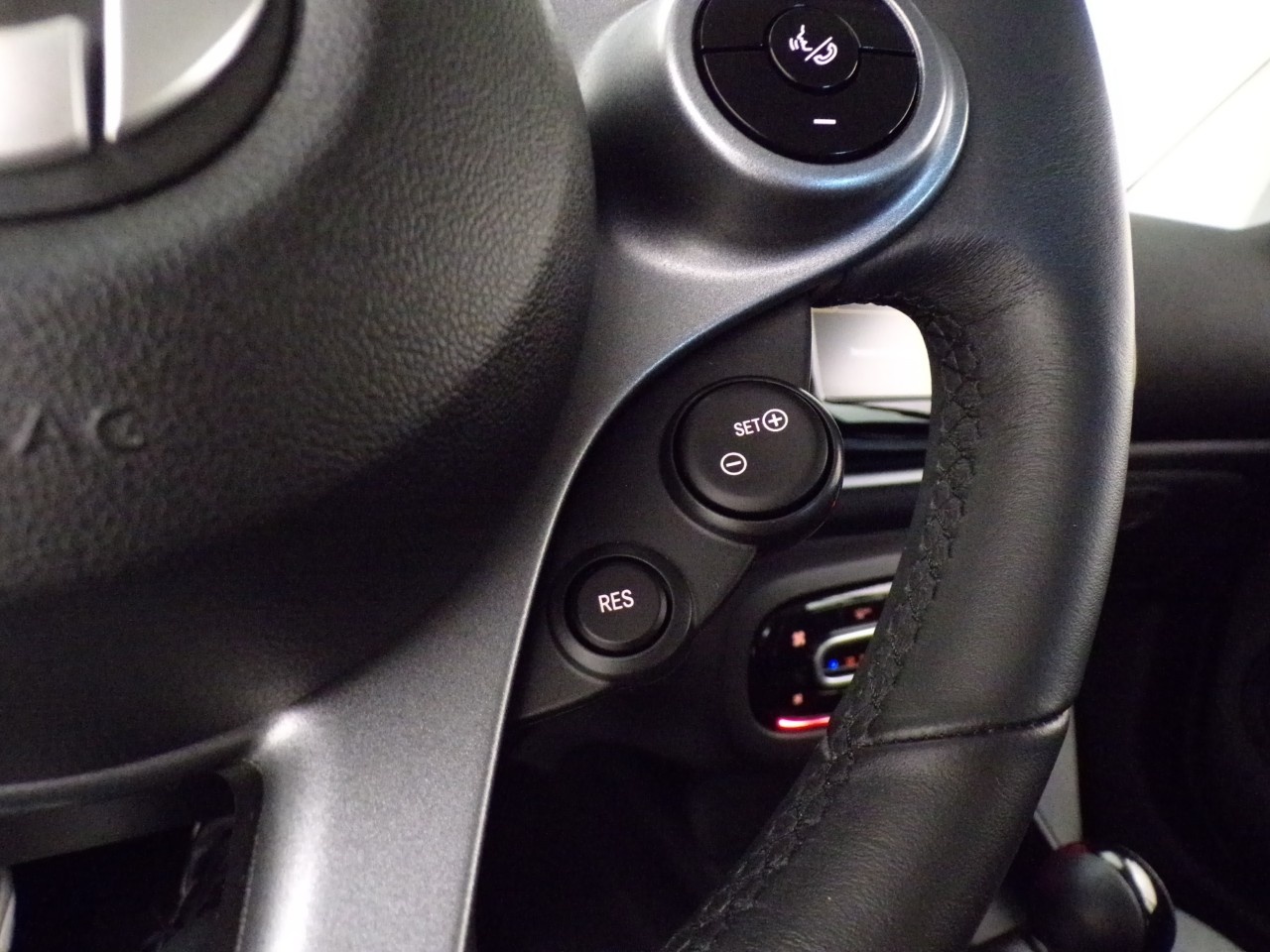 smart fortwo fortwo 22kW EQ Passion - 14