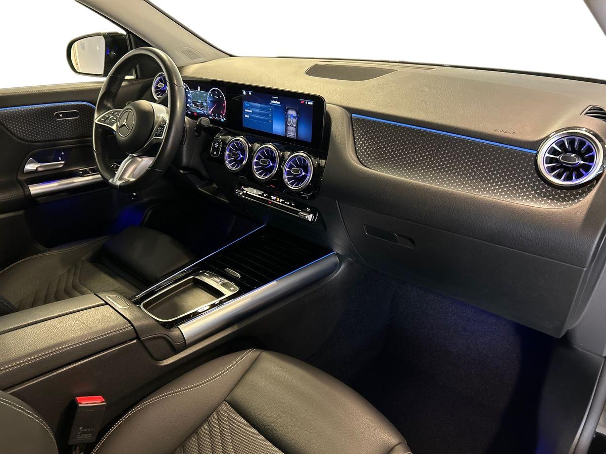 Mercedes GLA GLA 180 D Progressive Advanced Plus 8G-DCT - 15