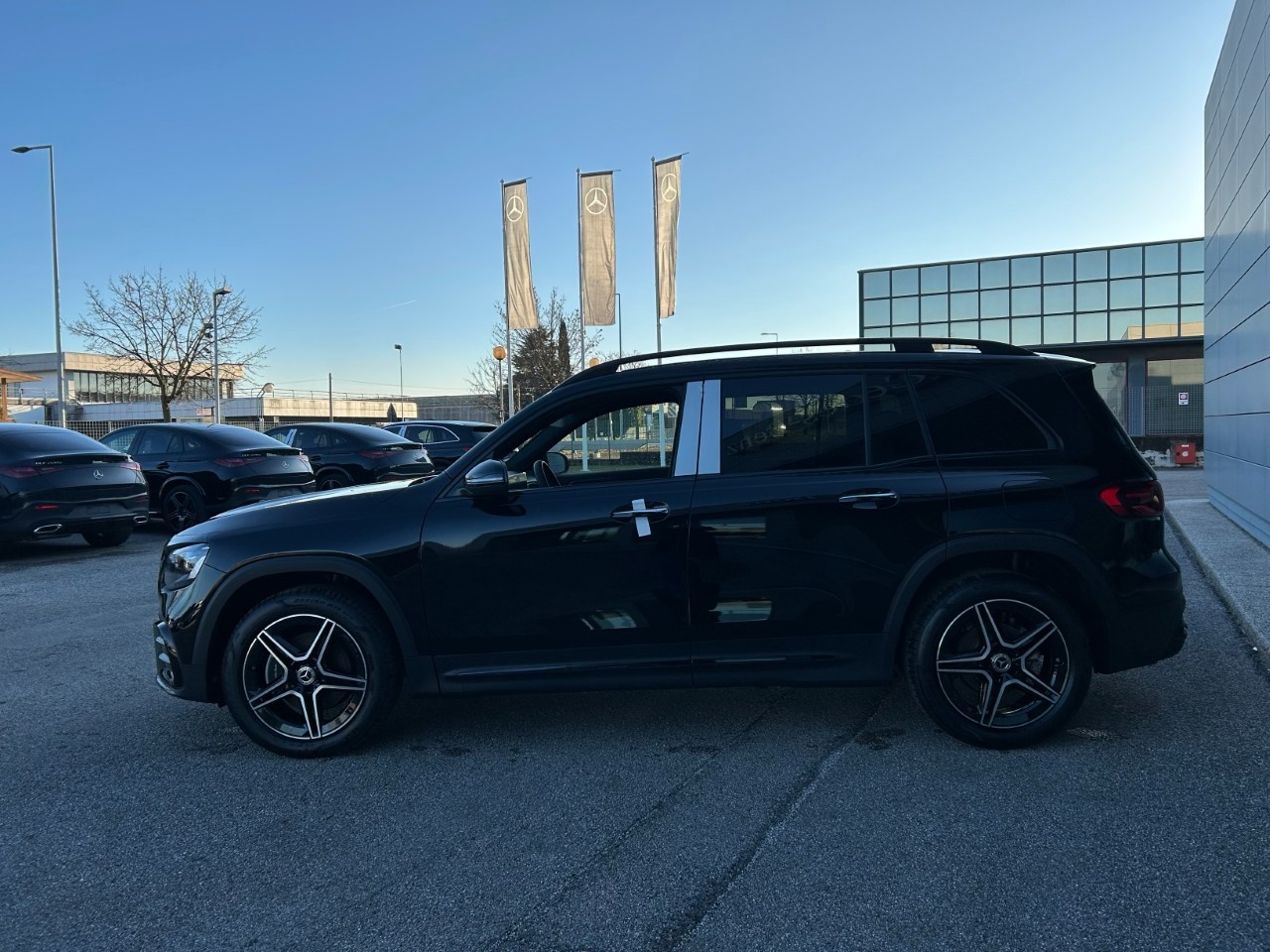 Mercedes GLB GLB 200 d Automatic AMG Line ADVANCED PLUS - 4