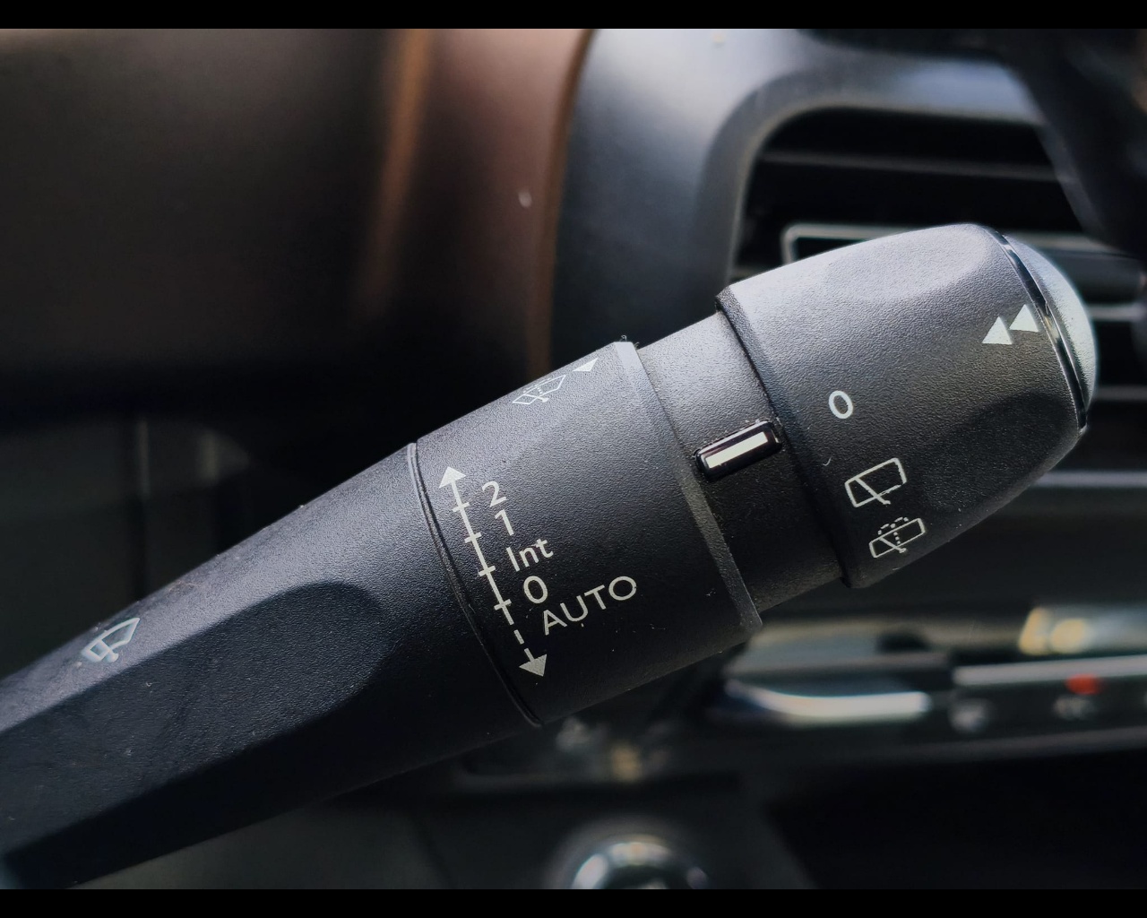 Foto PEUGEOT Rifter 1.5 bluehdi GT Line s&s 130cv