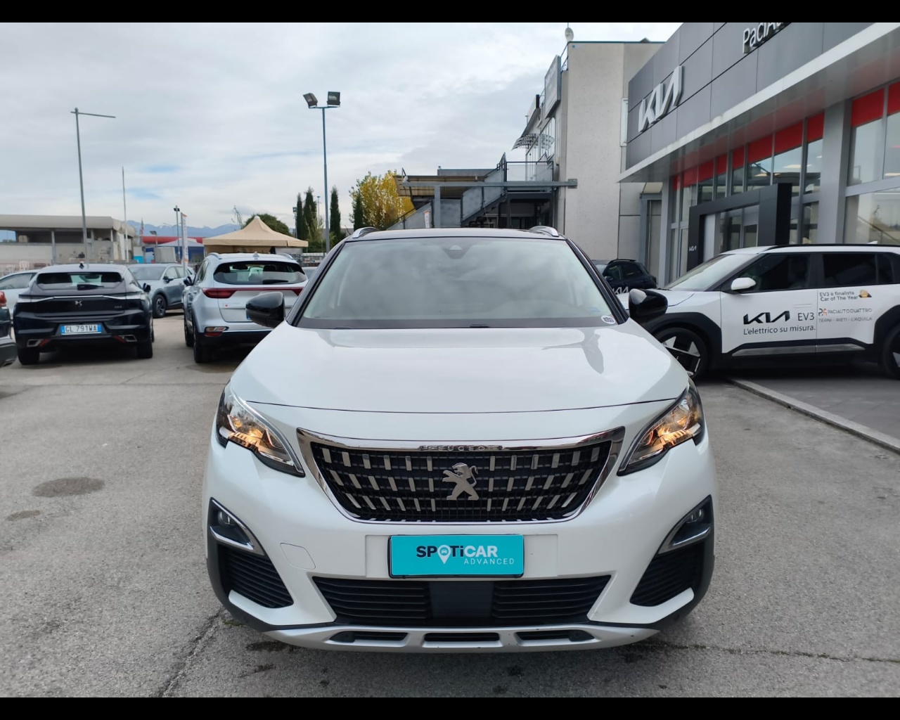 Foto PEUGEOT 3008 1.5 bluehdi Allure s&s 130cv