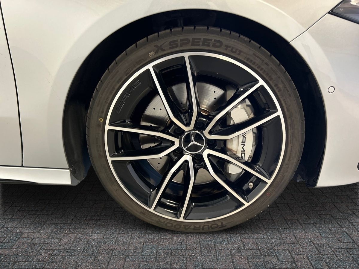Mercedes-AMG Classe A AMG Classe A AMG 35 Premium Plus AMG 4Matic Speedshift DCT AMG 8G - 17