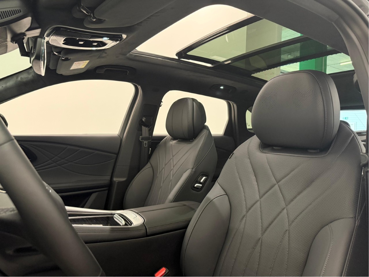 Omoda OMODA 9 9 PHEV - 1.5TGDI - Premium (AWD) - 10