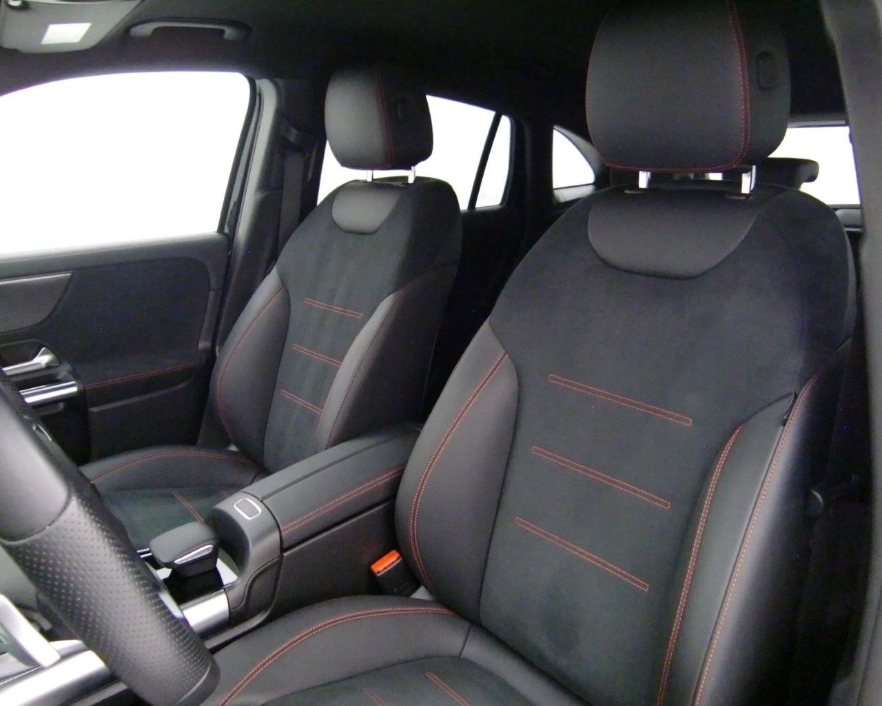 Mercedes GLA GLA 250 e Plug in hybrid (e EQ-POWER) Premium Speedshift DCT AMG 8G - 13